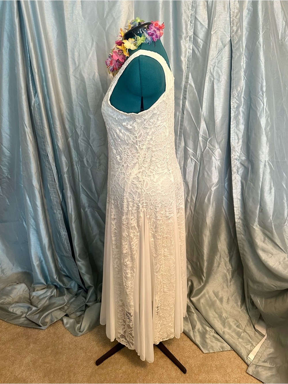 Pyramid Collection Sleeveless cream Lace V-Neck Women's Dress XL - Picture 3 of 8